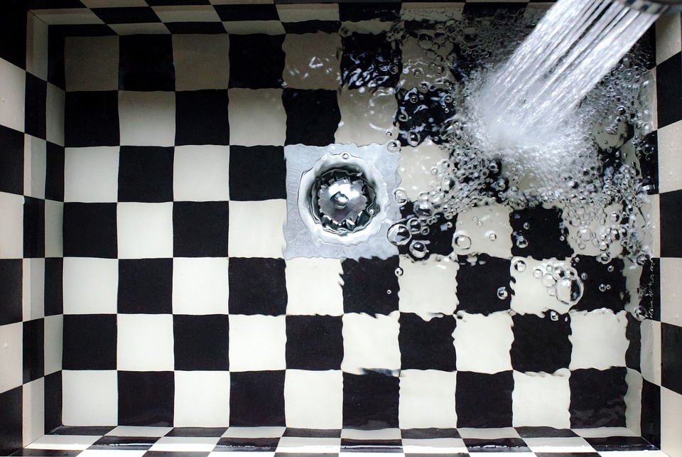 sink with water